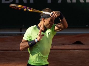 Tennis experts explain how Rafael Nadal’s playing style makes him very difficult to play against after first round win in Roland Garros