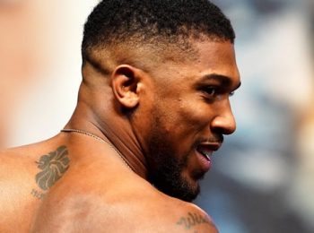 Anthony Joshua begins training in Dubai