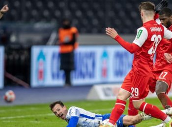 Bundesliga weekend wrap-up: Cologne trash Hertha Berlin, as Wolfsburg fall to a narrow defeat