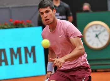 Carlos Alcaraz beats Holger Rune to qualify for first semifinal at Wimbledon