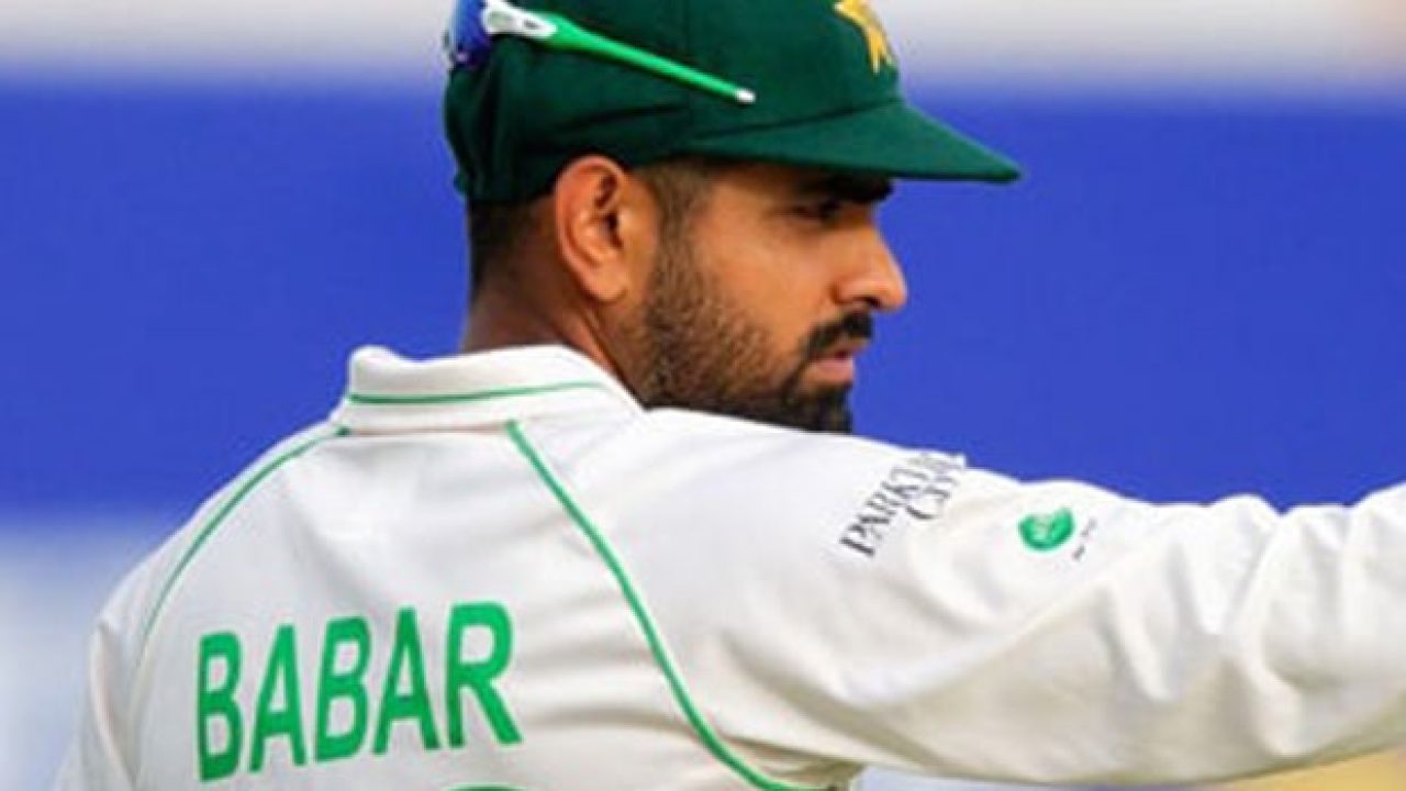 Babar Azam (1)